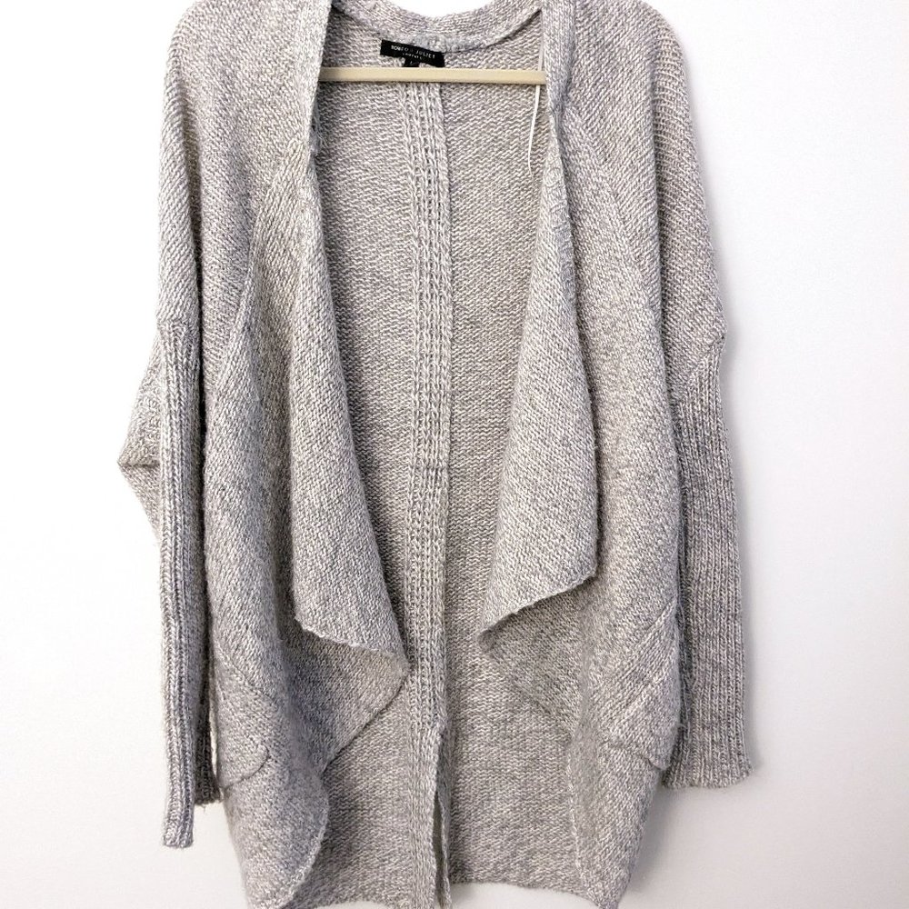 Romeo & Juliet Couture Cardigan Sweater size Large L Gray Front Open Asymmetric